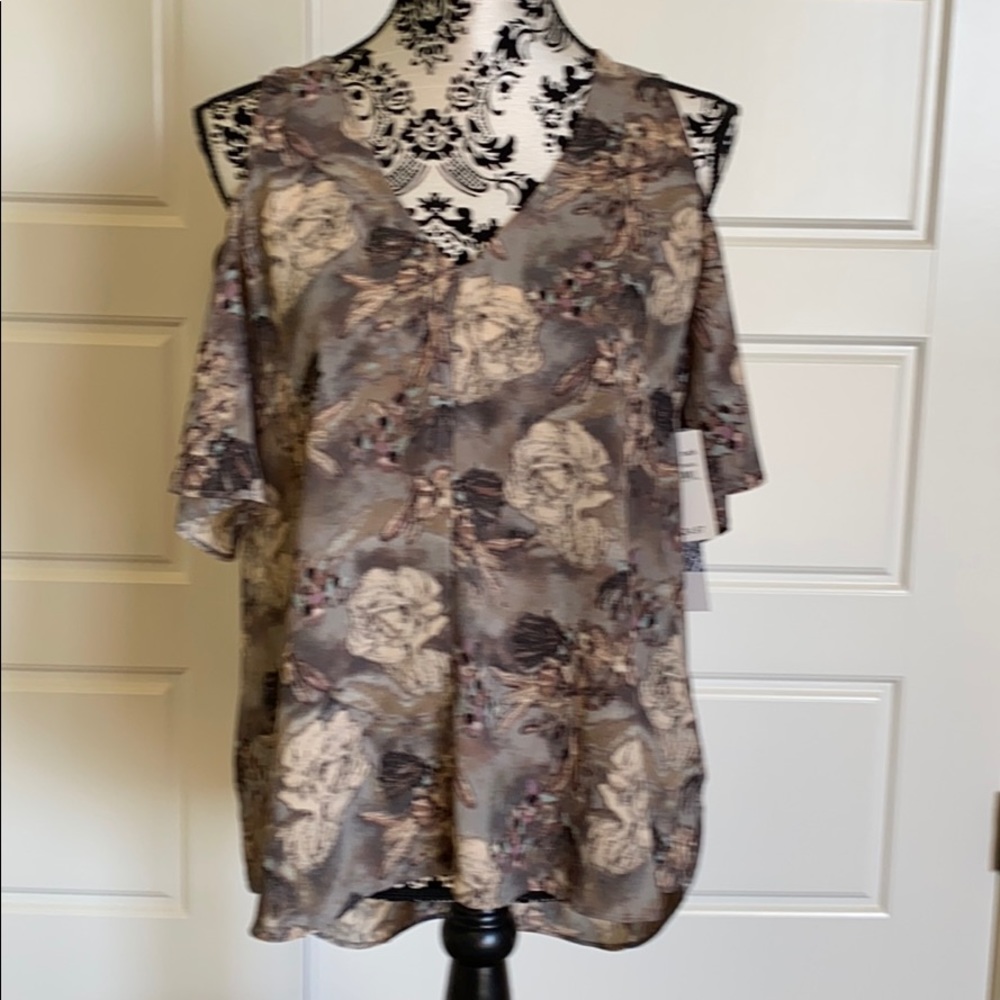 Women’s Top